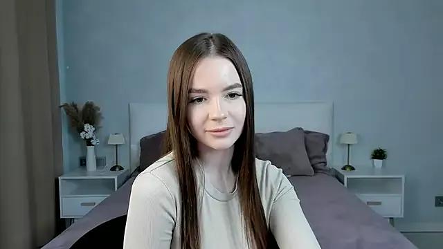 LynnaCoey from StripChat
