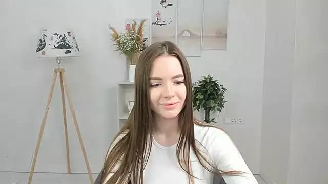 LynnaCoey from StripChat