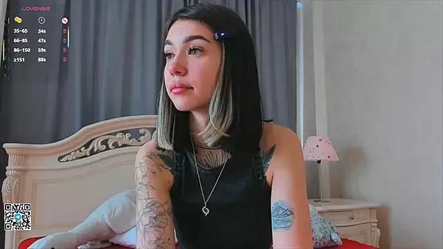 LynnGravlin from StripChat