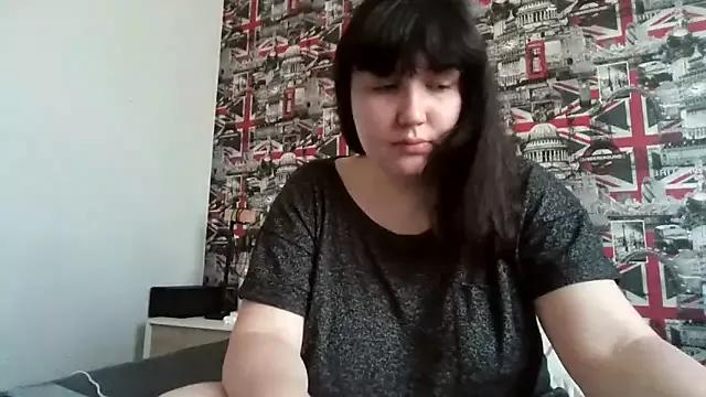 Lynylou from StripChat