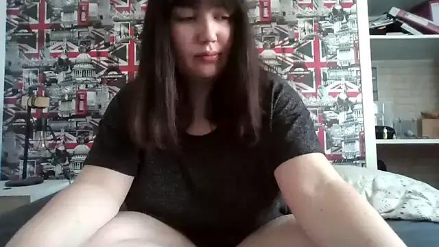 Lynylou webcams show profile image 