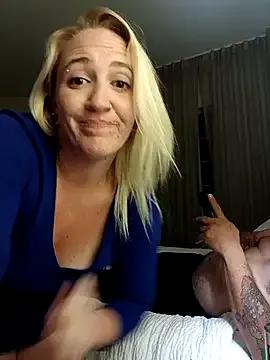 LyraShade89 from StripChat is Freechat