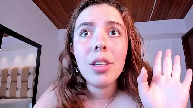 Lyssa_Muller from StripChat