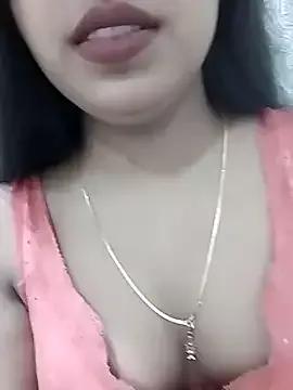 Photos of Maahhii_2 from StripChat is Group