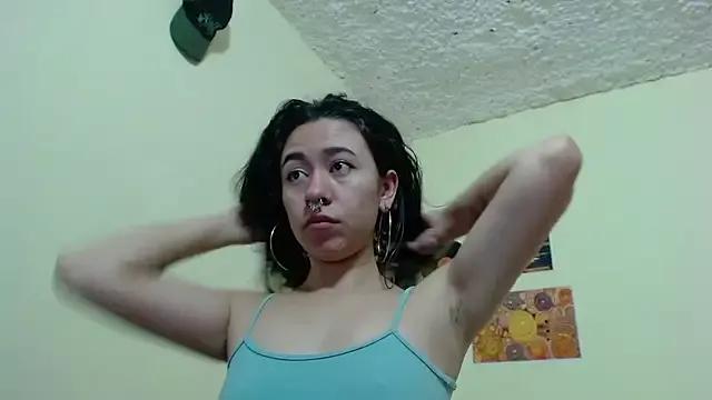 Maam_Ine from StripChat