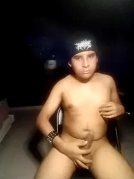 Mac_Kobra webcams show profile image 