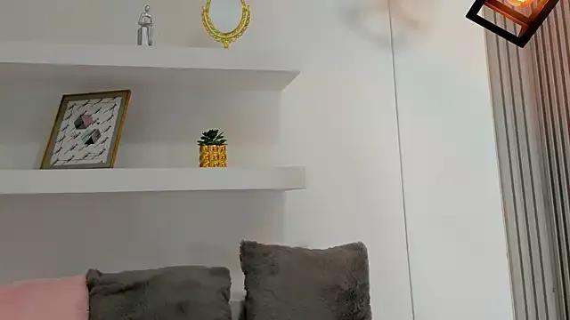 MacarenaSmith from StripChat