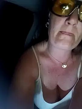 Mad_ame_4you webcams show profile image 