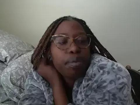 MadamIndigo from StripChat