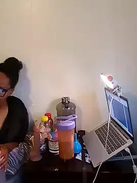 madamsensuale from StripChat