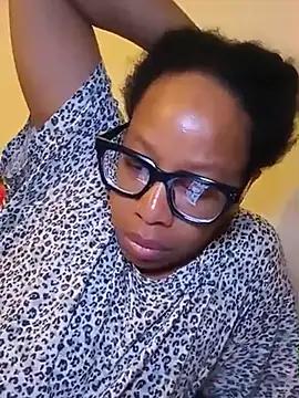 madamsensuale from StripChat