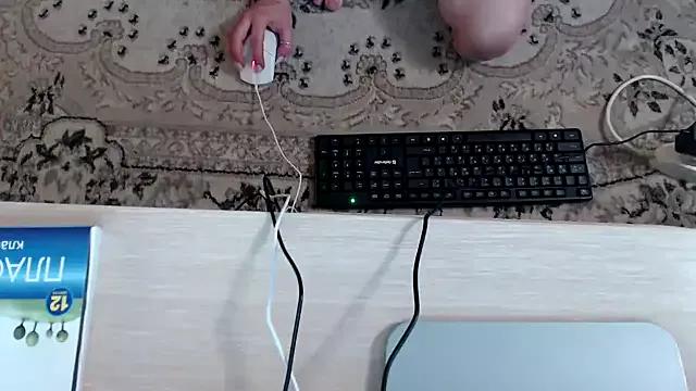 madamss12 from StripChat is Freechat