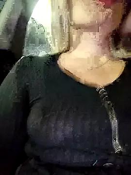 Madamx14 from StripChat