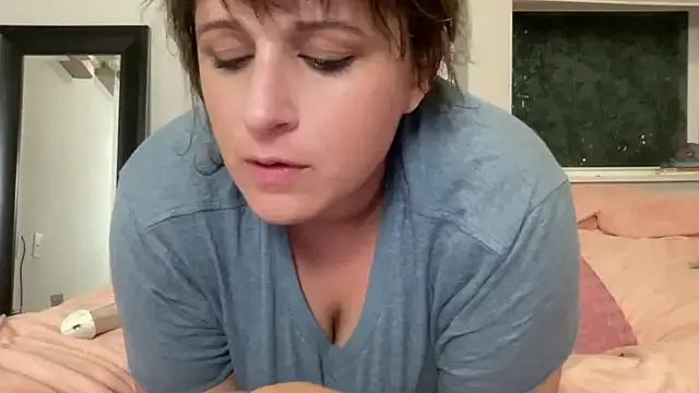 maddiliz from StripChat
