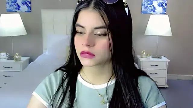 maddissonivanova from StripChat