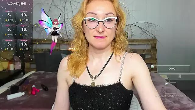MadissonKiss from StripChat is Freechat
