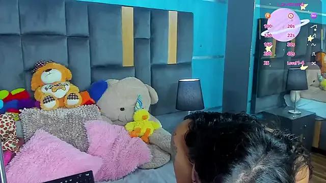 MadyJackson from StripChat is Freechat