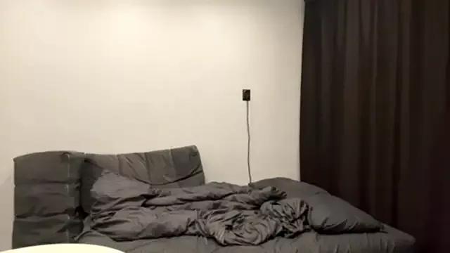MaeEverist from StripChat