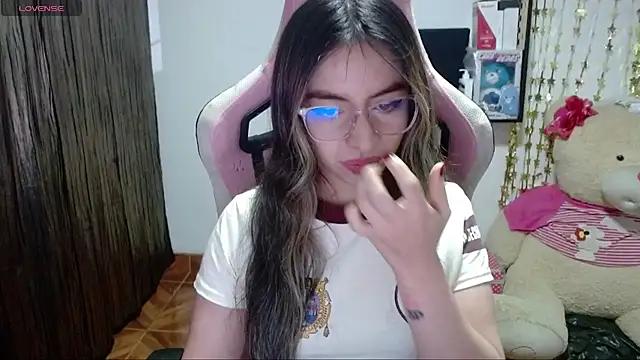 Maggie_Fox3 from StripChat