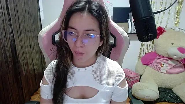 Maggie_Fox3 from StripChat