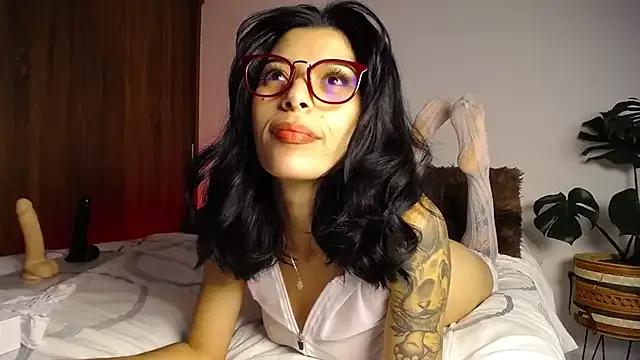 maggie_kay from StripChat