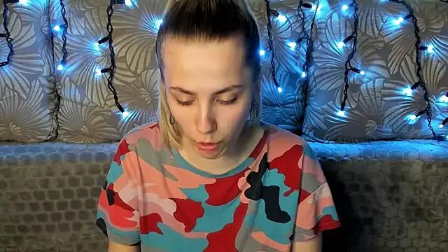 MaggieCake from StripChat