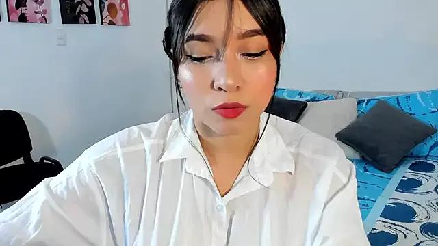 Maia_W10 from StripChat
