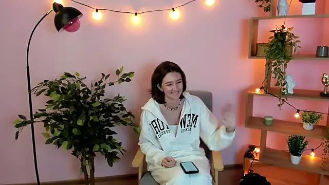MaiaMimbs from StripChat