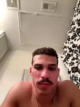 Photos of Maikolsalami2 from StripChat is Freechat