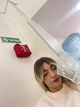 Maisie_lilith1 from StripChat is Freechat