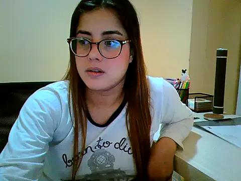Photos of maliamiller from StripChat is Freechat