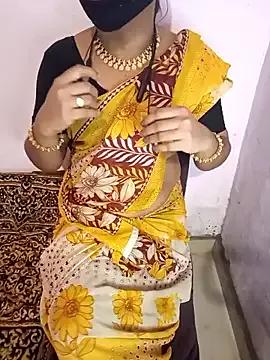 Mallu-Gayathri_Arun from StripChat