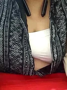mallupriyapriya from StripChat