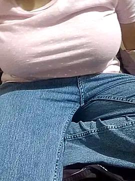 mallupriyapriya from StripChat