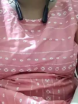 Mallupriyapriya webcams show profile image 