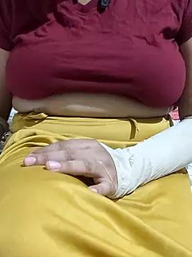mallupriyapriya from StripChat