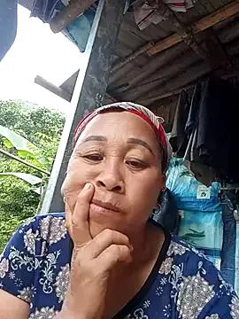 Mamapm20 from StripChat