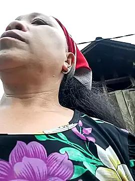 Mamapm20 from StripChat