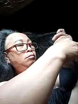 Mamapm20 from StripChat