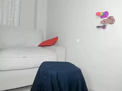 Mamii_water from StripChat
