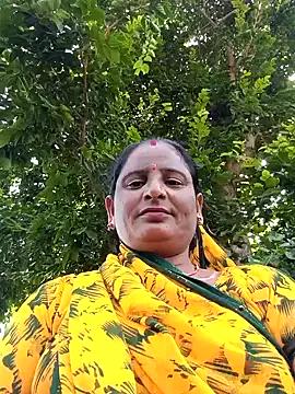 Mamta_cut25A webcams show profile image 