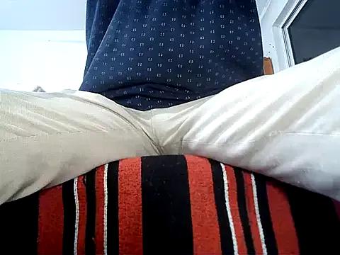 manan28 from StripChat