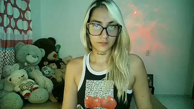 mandy_berrys from StripChat is Freechat