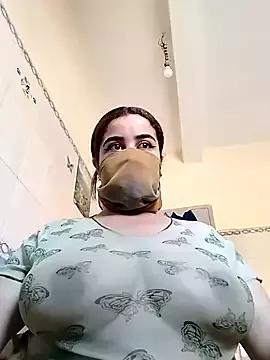Maraamm from StripChat