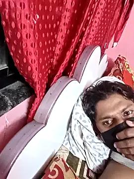 Marathicoupl123 from StripChat