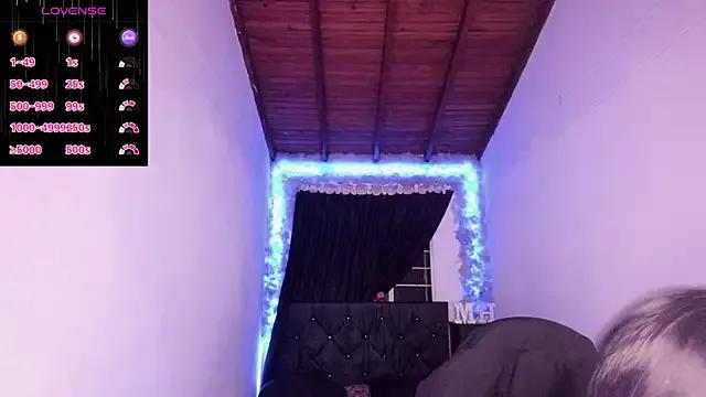 Mariana_Hasper_ from StripChat is Freechat