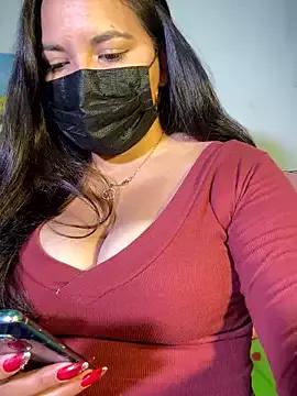 Mariana_lu1 from StripChat is Freechat