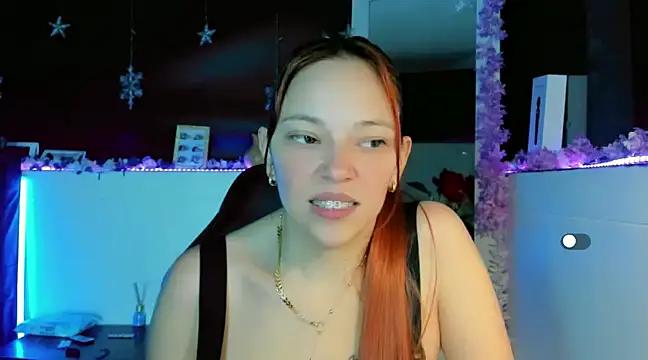 Discover our girls online shows and discover the company of countless livestreamers, with stunning shapes, sex toys and more.