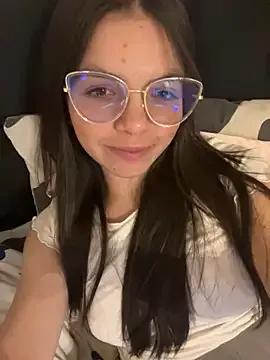 Mariana_Ve from StripChat is Freechat