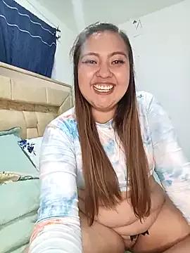 Marianaa_KS from StripChat is Freechat